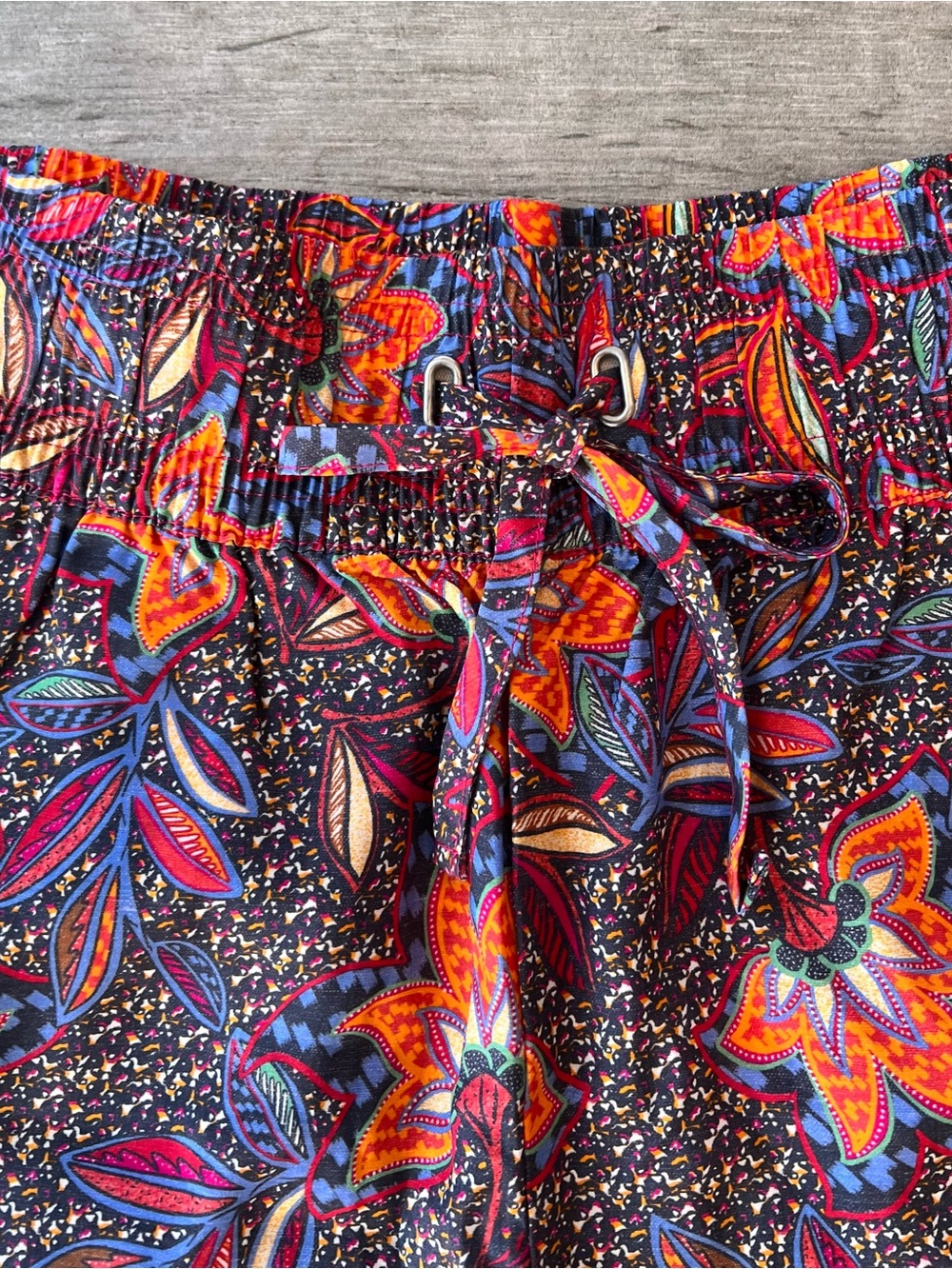 Travis Mathew NWT Women's Savanna Short Size Medium Flowy Floral Golf Beach Wear - Picture 6 of 11